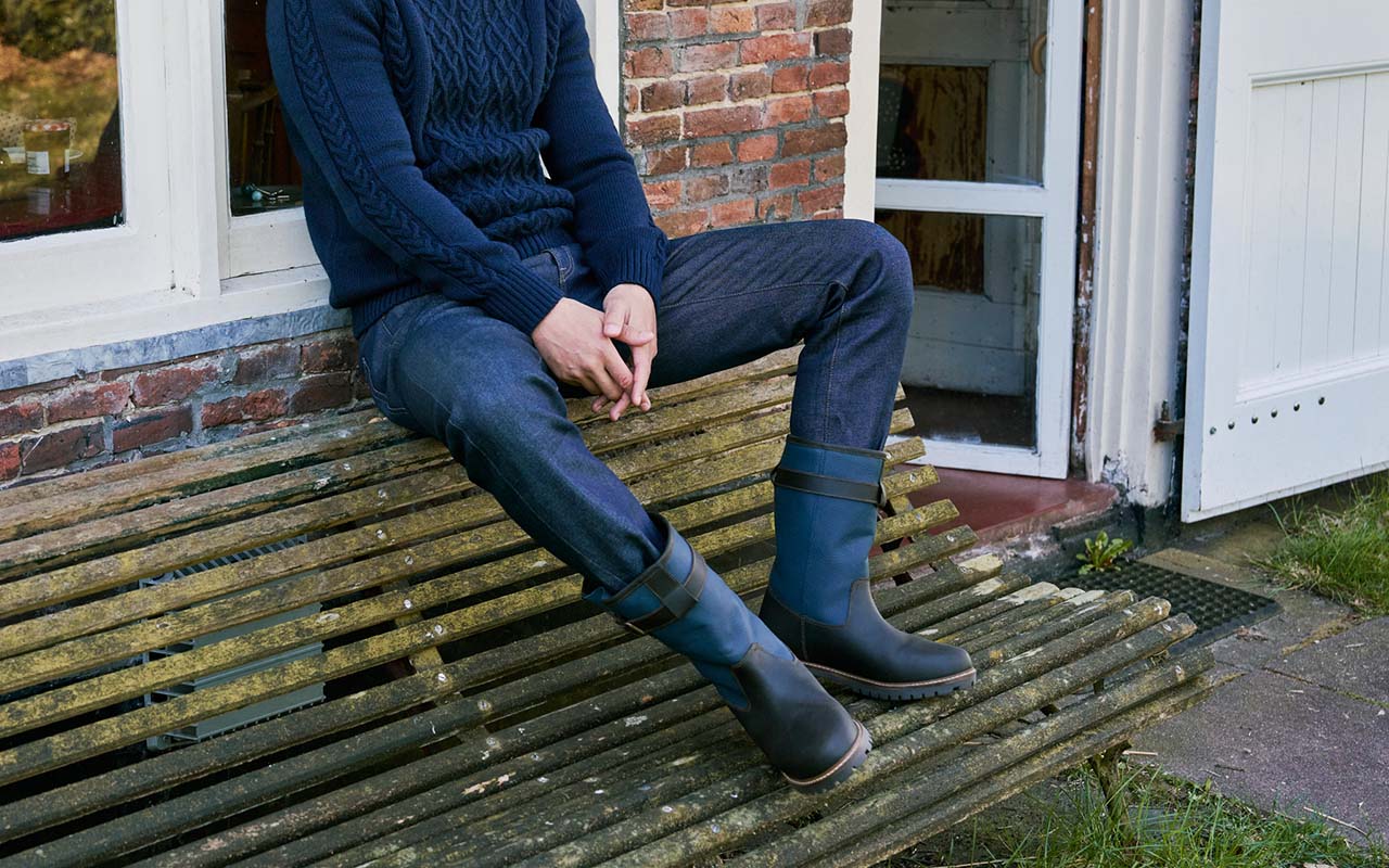 Outdoor boots