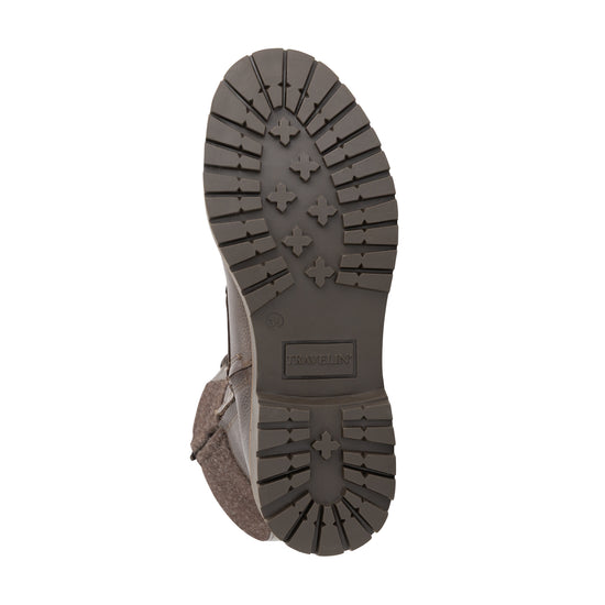 Struve Dark brown UNS