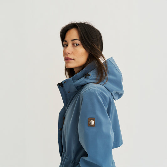 Anne Blue MV2