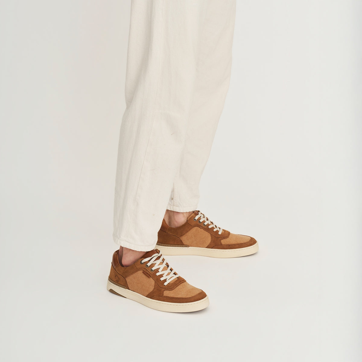 Bromley Men - Sneakers - Canvas and suede - Cognac MV